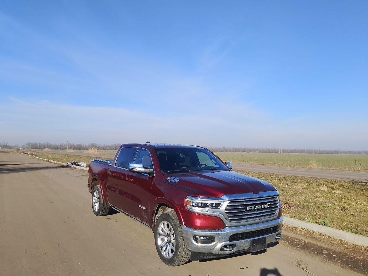Ram 1500 Crew Cab V