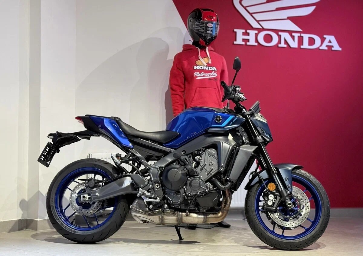 Yamaha MT-09 (FZ-09)