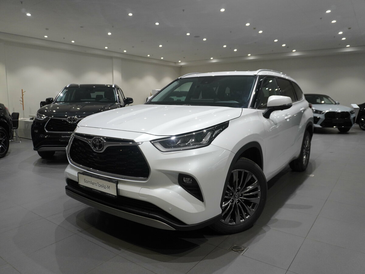 Toyota Highlander IV (XU70)