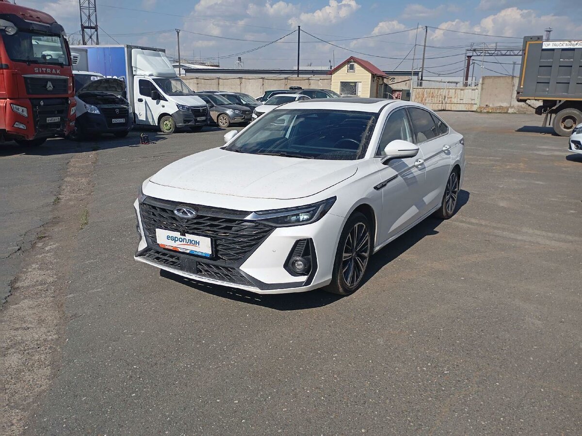 Chery Arrizo 8