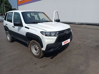 2022 Lada (ВАЗ) Niva Travel I, белый, 700000 рублей, вид 4