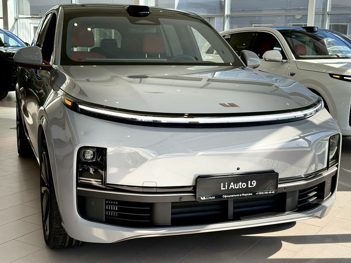 Li Auto (Lixiang) L9 52.3 kWh I Рестайлинг