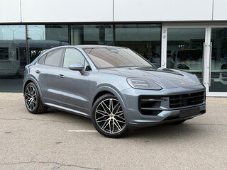 2026 Porsche Cayenne Coupé III Рестайлинг, серый, 19790000 рублей, вид 3