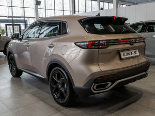 2026 Changan UNI-S I Рестайлинг, золотистый, 2950101 рублей, вид 5