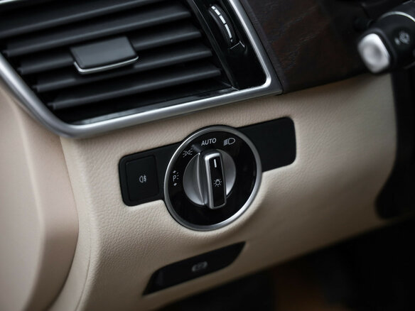 2016 Mercedes-Benz GLE 350 d I (W166), красный, 3199000 рублей - вид 24