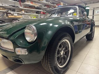 1967 MG MGB, зелёный, 6000000 рублей, вид 3