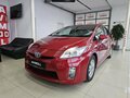 2011 Toyota Prius III (XW30), красный, 999000 рублей - вид 1