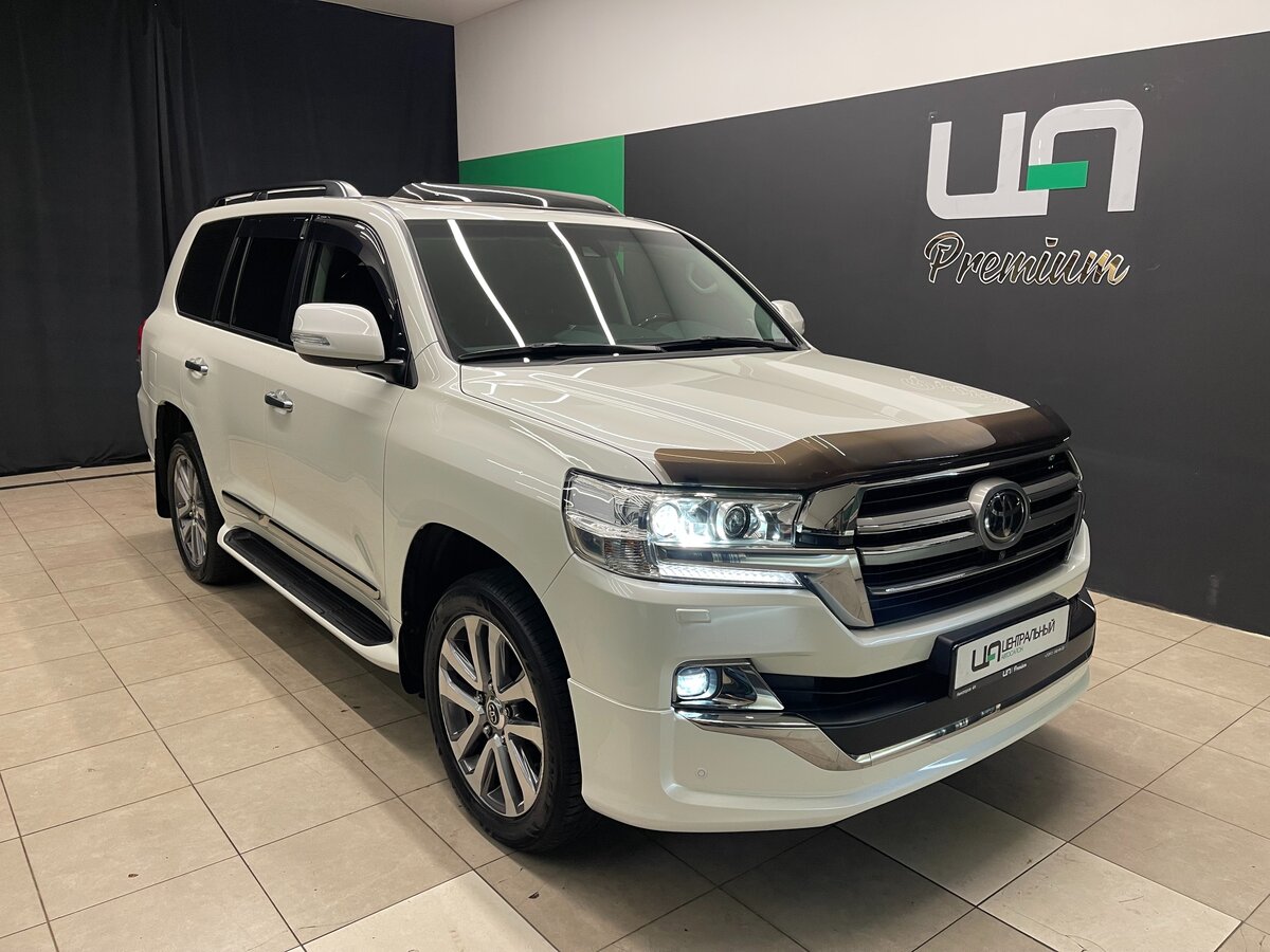 Toyota Land Cruiser 200 Series Рестайлинг 2