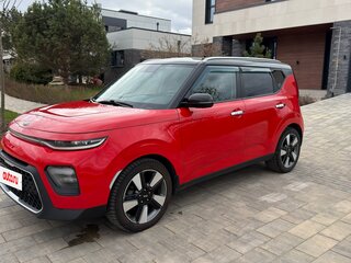 2019 Kia Soul III, красный, 1650000 рублей, вид 1
