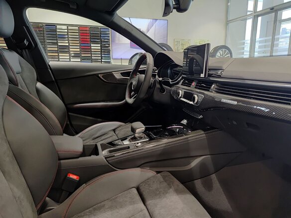 2025 Audi A4 45 TFSI Long V (B9) Рестайлинг, белый, 5450000 рублей - вид 13