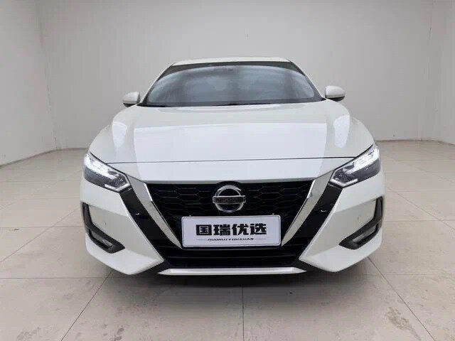Nissan Sylphy IV (B18)