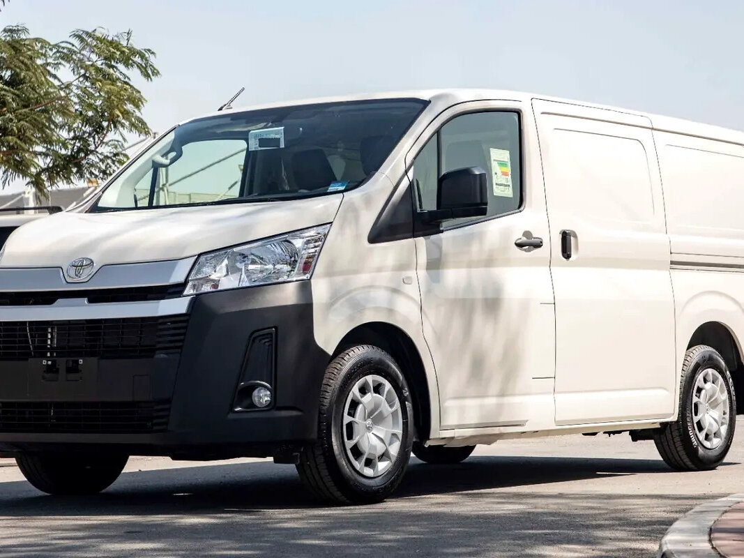 Toyota HiAce H300
