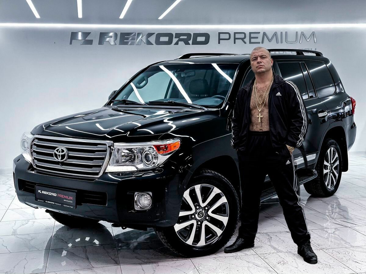 Toyota Land Cruiser 200 Series Рестайлинг 1