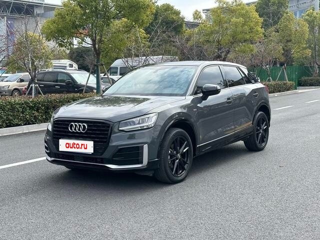 Audi Q2 I