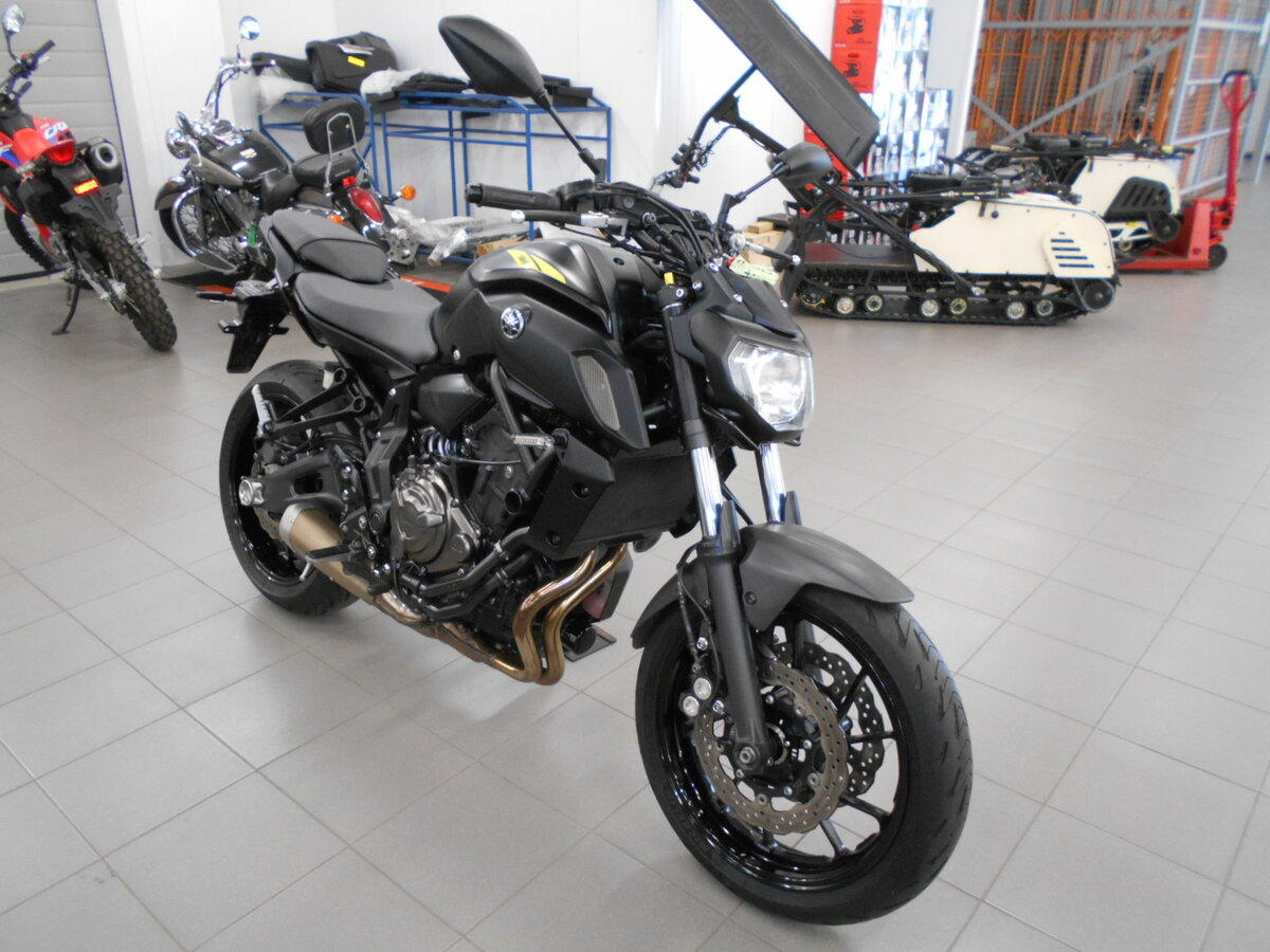 Yamaha MT-07 (FZ-07)
