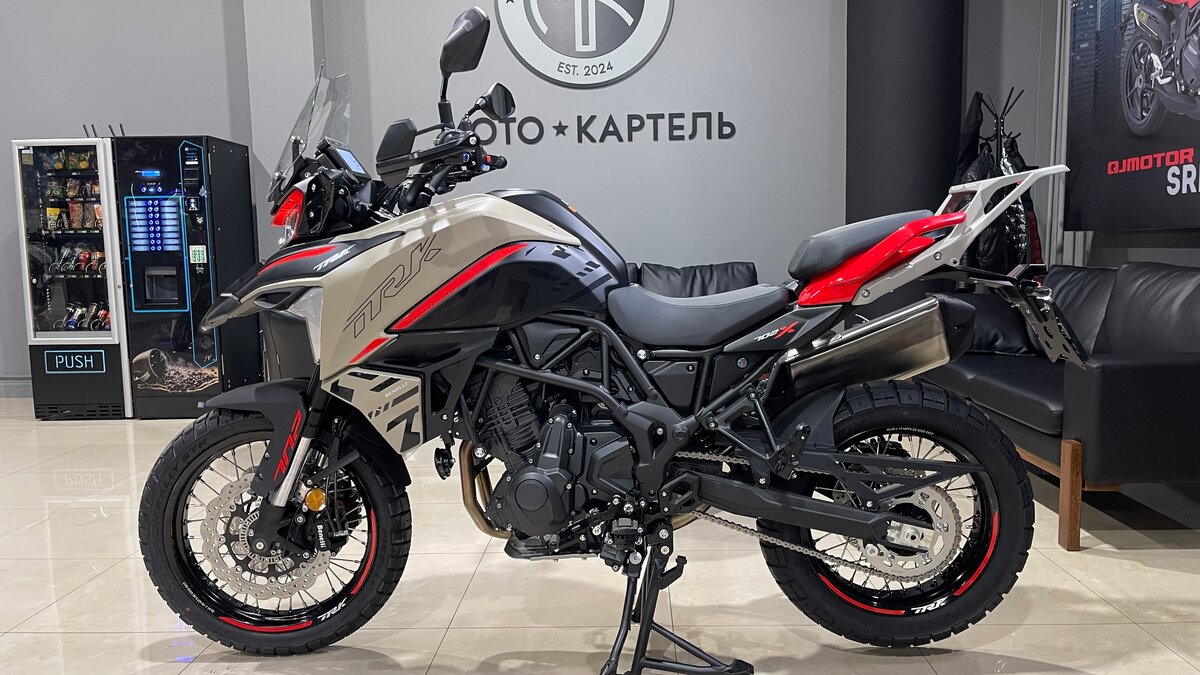 Benelli TRK 702 X