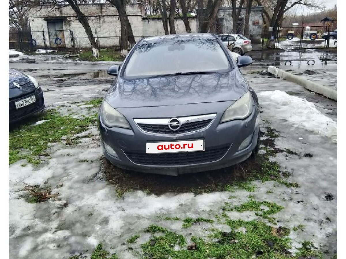 Opel Astra J