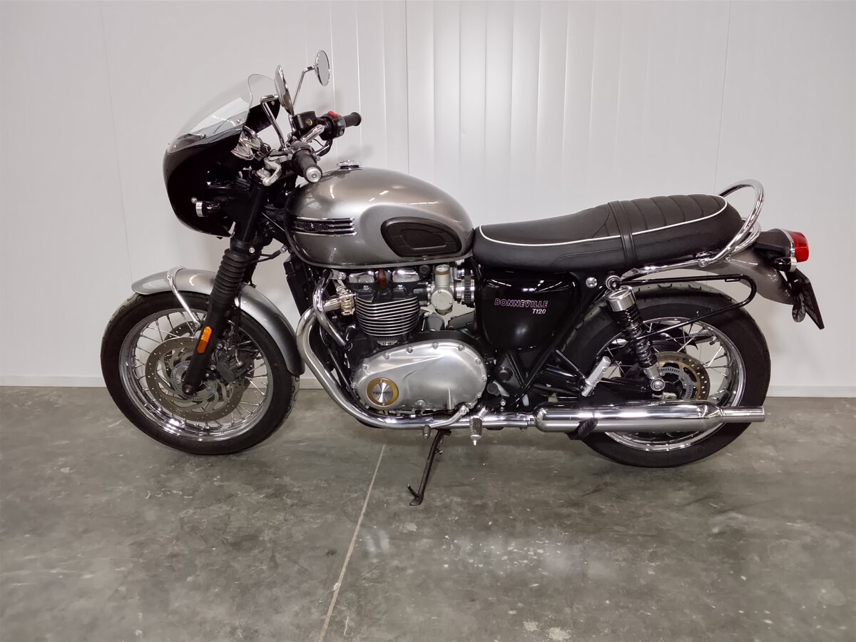 Triumph Bonneville T120