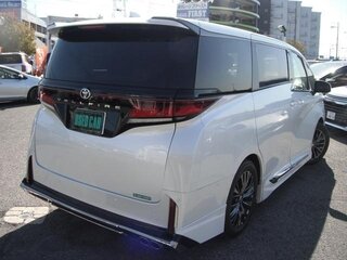 2023 Toyota Vellfire III, белый, 7877000 рублей, вид 2