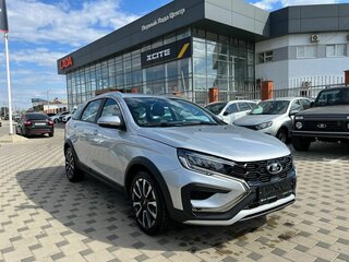 2026 Lada (ВАЗ) Vesta SW Cross I Рестайлинг (NG), серебристый, 2118000 рублей, вид 3