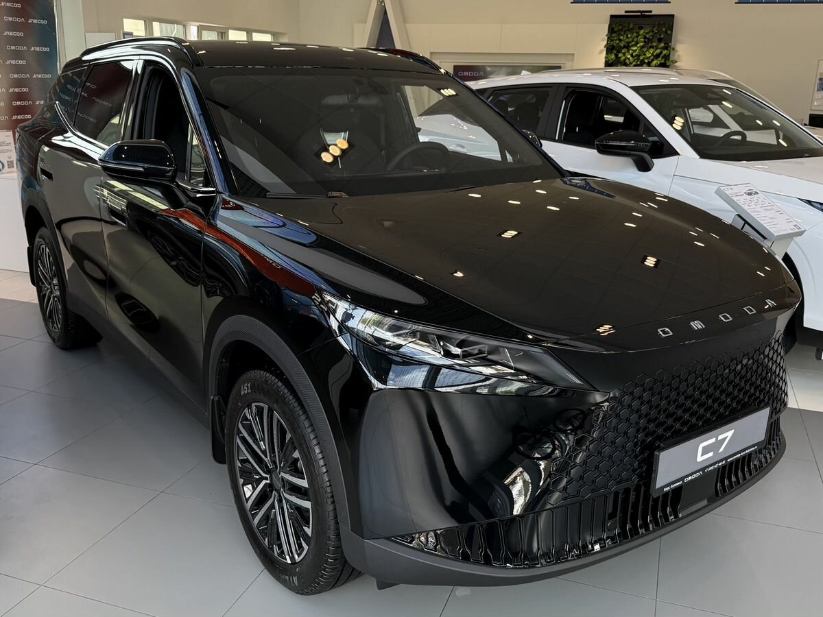 Omoda C7