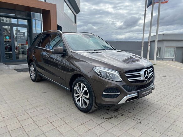 2015 Mercedes-Benz GLE 300 I (W166), коричневый, 2850000 рублей - вид 2