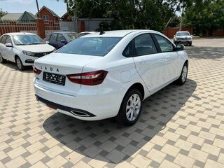 2026 Lada (ВАЗ) Vesta I Рестайлинг (NG), белый, 1785000 рублей, вид 4
