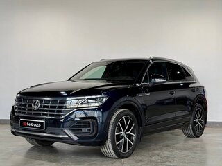 2019 Volkswagen Touareg III, синий, 5290000 рублей, вид 1