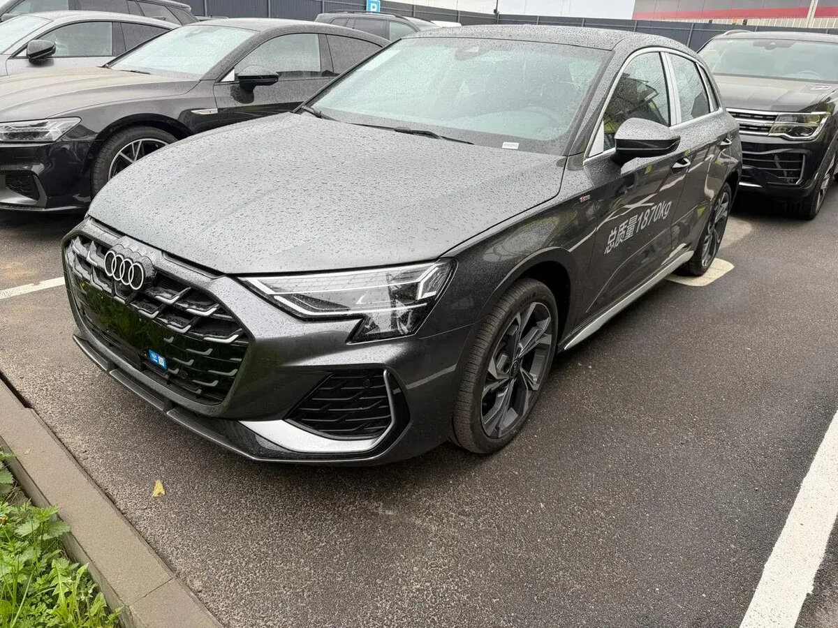 Audi A3 Sportback 35 TFSI IV (8Y) Рестайлинг