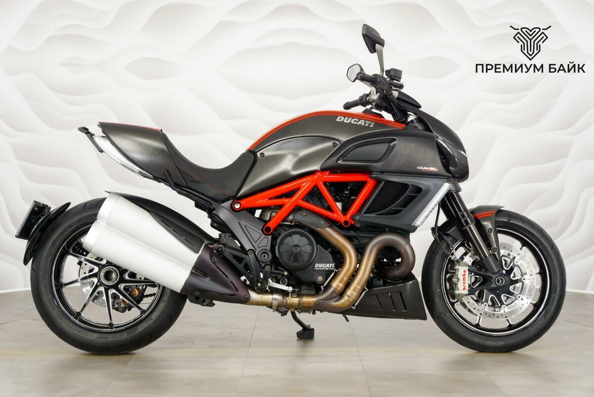 Ducati Diavel Carbon