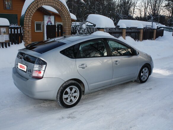 2004 Toyota Prius II (XW20), серебристый, 595000 рублей - вид 9