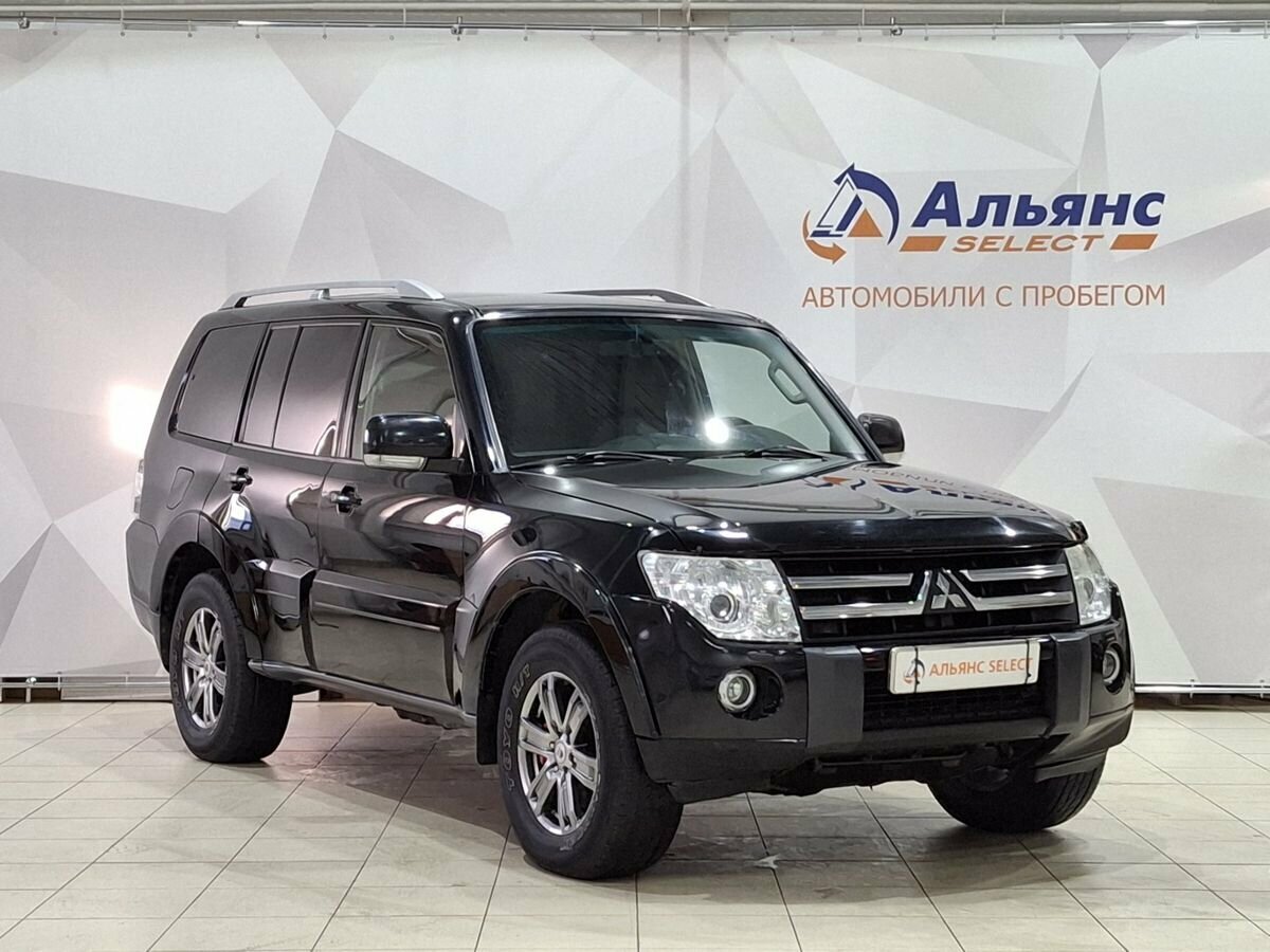 Mitsubishi Pajero IV