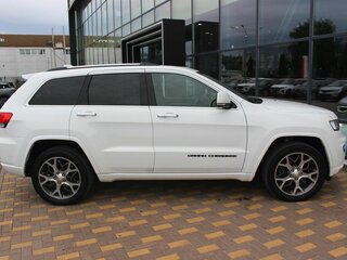 2019 Jeep Grand Cherokee IV (WK2) Рестайлинг, белый, 3823000 рублей, вид 4