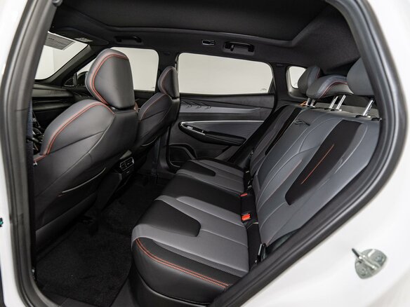 2025 Geely Cityray, белый, 3094990 рублей - вид 13