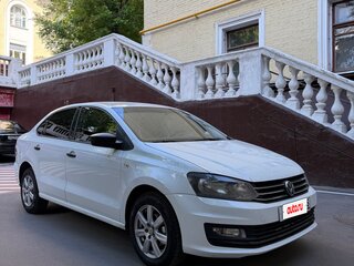2018 Volkswagen Polo V Рестайлинг, белый, 830000 рублей, вид 3