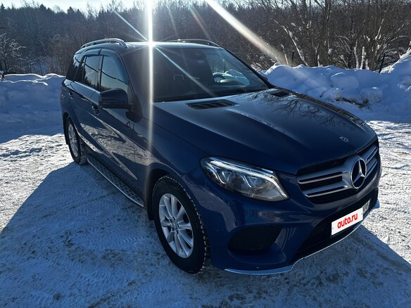 2017 Mercedes-Benz GLE 350 d I (W166), синий, 3690000 рублей - вид 1