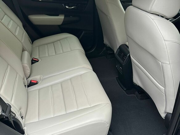 2025 Honda CR-V VI, серый, 2700000 рублей - вид 13