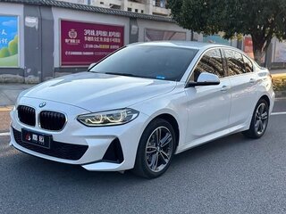 2023 BMW 1 серии 120i III (F52) Рестайлинг, белый, 1950000 рублей, вид 1
