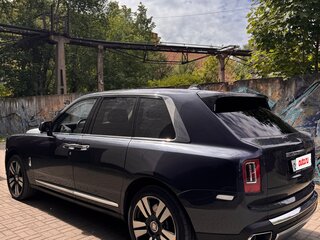 2019 Rolls-Royce Cullinan I (Series I), серый, 24500000 рублей, вид 4
