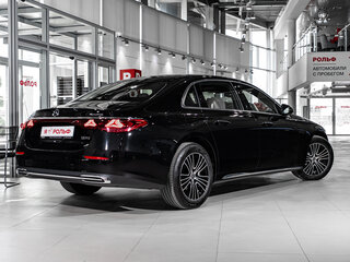 2025 Mercedes-Benz E-Класс Long 260 L VI (W214, S214), чёрный, 10441000 рублей, вид 5