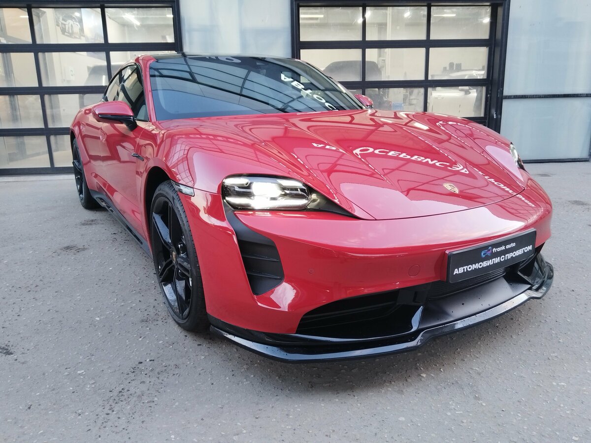 Porsche Taycan I