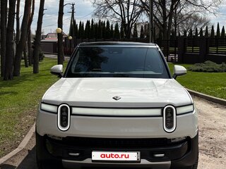 2022 Rivian R1S QM Large, белый, 8900000 рублей, вид 5