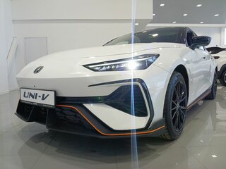 2026 Changan UNI-V I Рестайлинг 2, белый, 3499900 рублей, вид 3