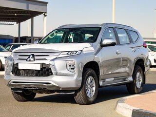 2024 Mitsubishi Pajero Sport III Рестайлинг, серебристый, 3650000 рублей, вид 1