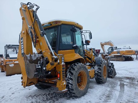 2024 Bull 4SX-Plus, жёлтый, 4095000 рублей, вид 3