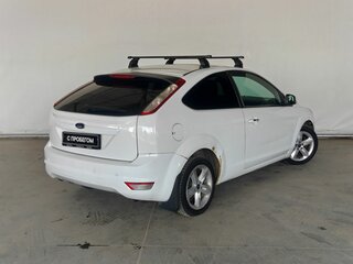 2010 Ford Focus II Рестайлинг, белый, 377000 рублей, вид 5