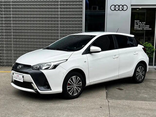 2019 Toyota Yaris DJ/DL, белый, 980123 рублей, вид 2