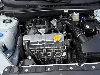 2025 Lada (ВАЗ) Granta Drive Active/Sportline Sportline I Рестайлинг, белый, 735000 рублей, вид 4