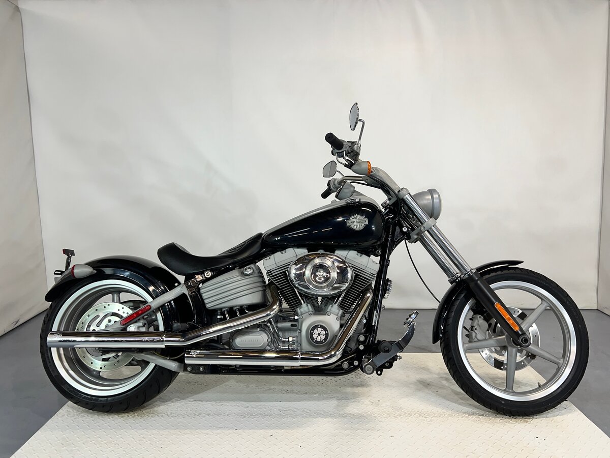 Harley-Davidson Rocker C
