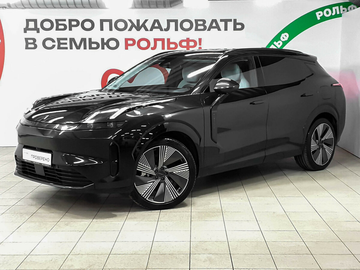 Lynk & Co 08 I